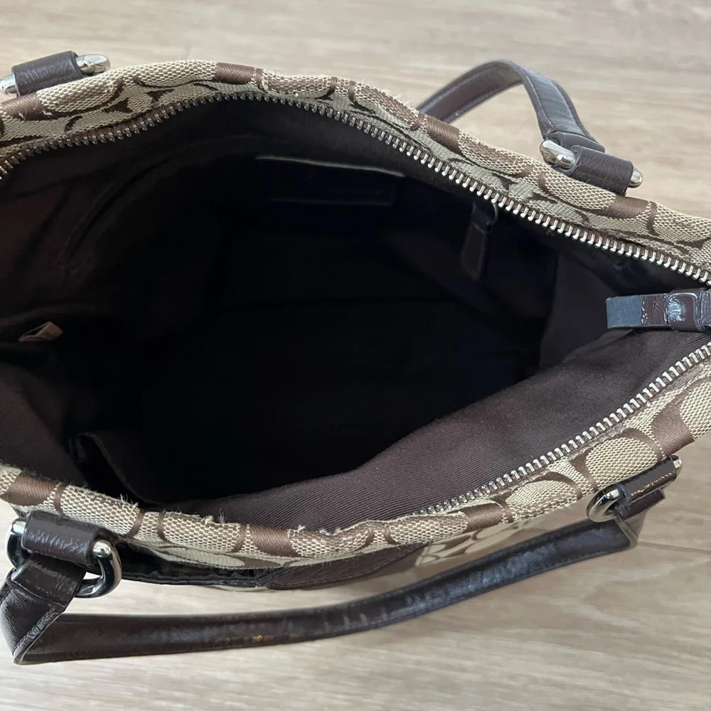 Coach Tan and Brown Signature Tote Y2K